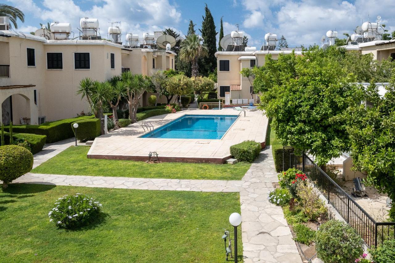 Dalia Seaside 2 Bedroom With Pool & Garden *