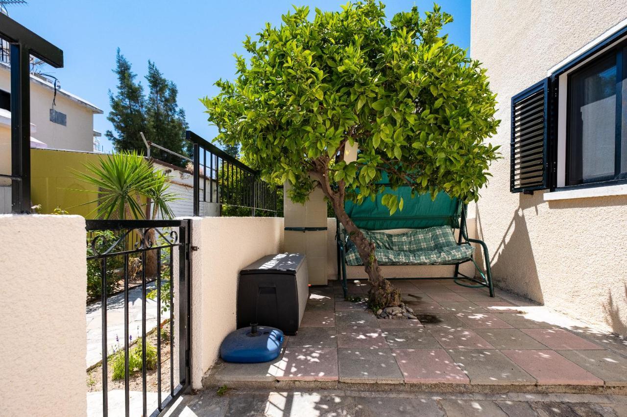 Dalia Seaside 2 Bedroom With Pool & Garden Apartment Paphos