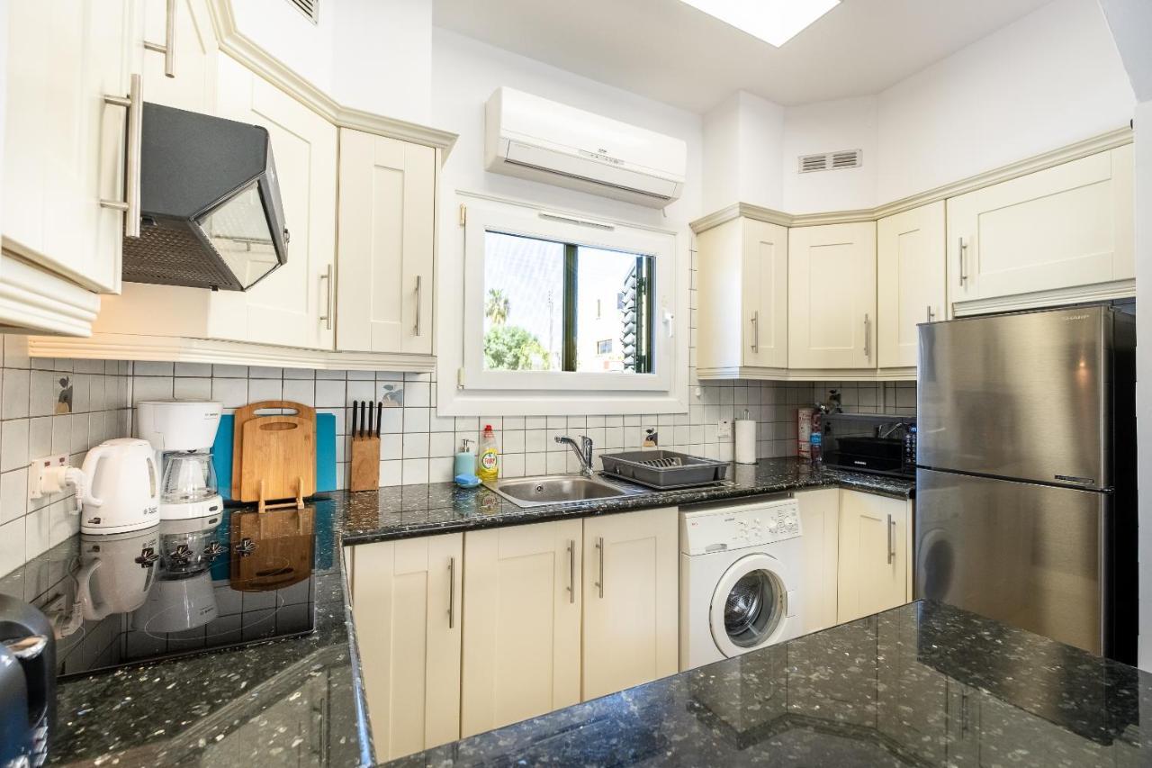 Dalia Seaside 2 Bedroom With Pool & Garden Paphos